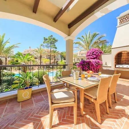 Sleeps 8 Pool Air Con T774088 Vila