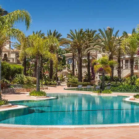 Sleeps 8 Pool Air Con T774088 Vila Quinta do Lago